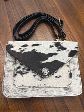 Black and White Cowhide Crossbody Bag - Stylish Envelope Design